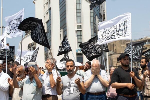 Benarkah Hizb ut-Tahrir Akan Menjadi Kelompok Militan? Menelisik Pernyataan Ahmed Rashid